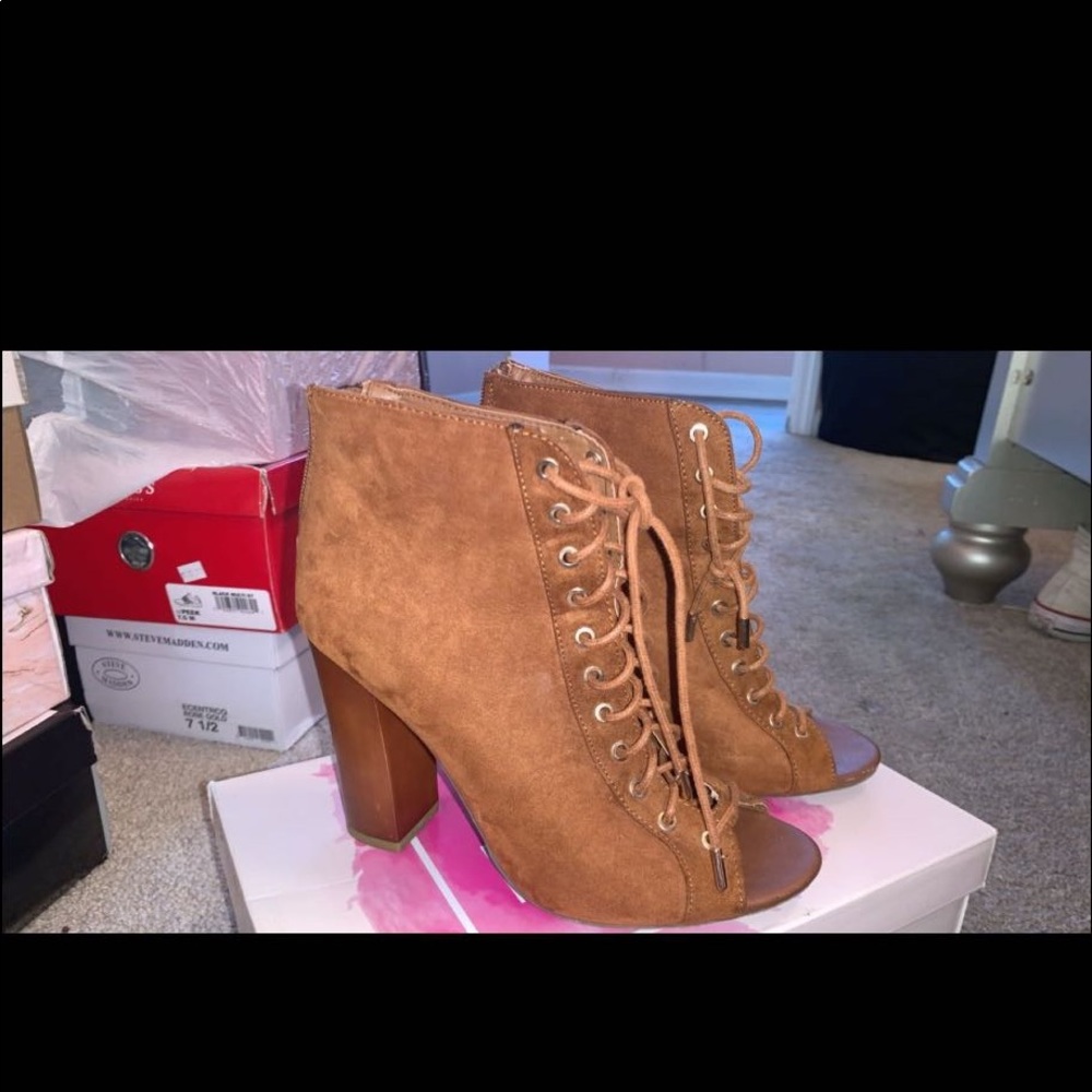 Miss Lola shoes